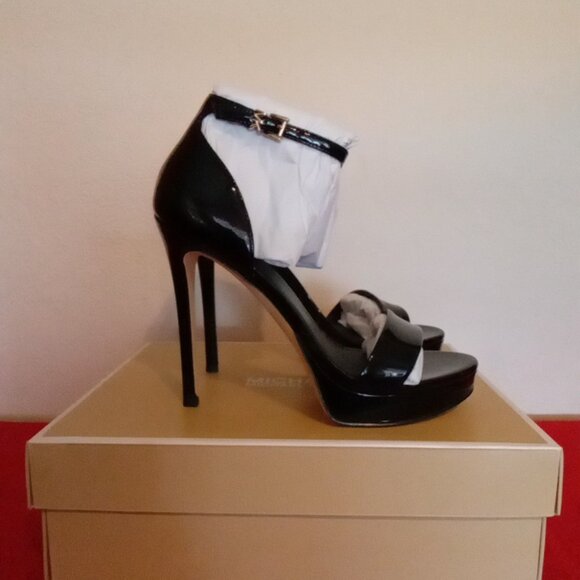 Michael Kors Women's Jordyn Patent Leather Platform Sandal Black Shoes - Picture 6 of 6